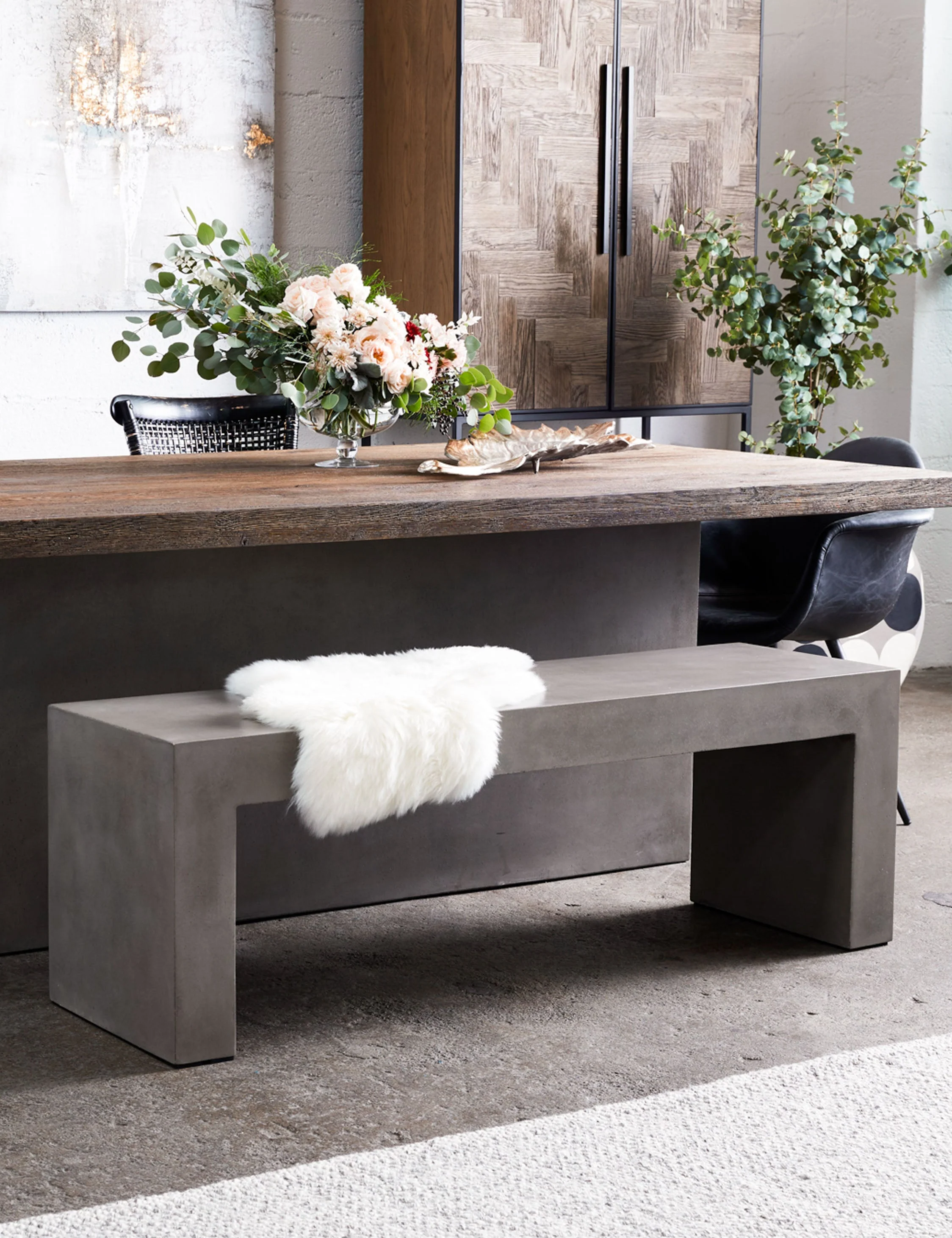 Bench Thanks to an innovative fiber and concrete blend, the bench offers the look and feel of solid concrete without the added weight