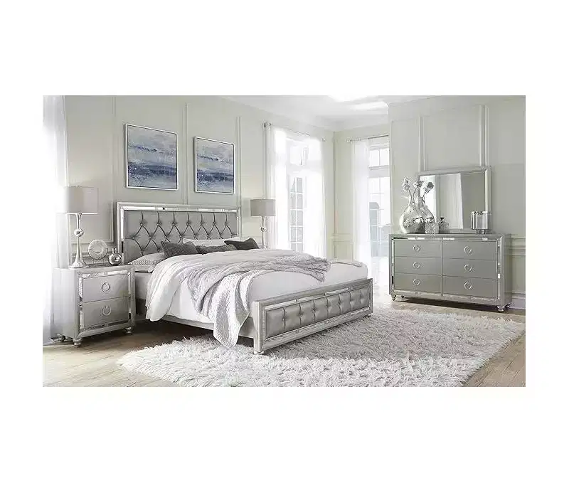 HomeStock Silver Trim Mirror with Contemporary Design  Elegant Bedroom Accent for a Polished Look