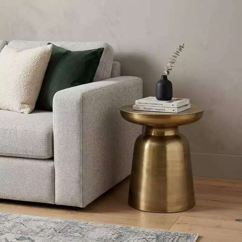 HomeRoots 19 Gold Iron Round End Table
