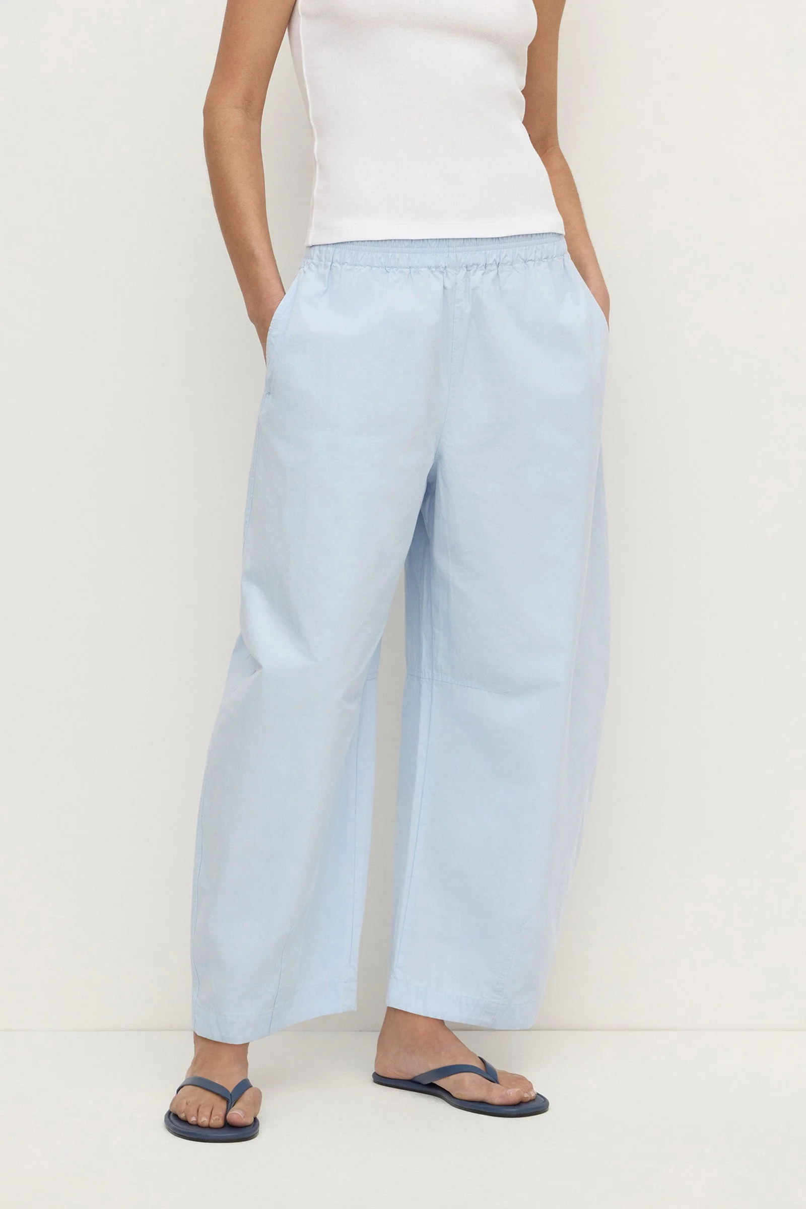 Cotton Voluminous Barrel Leg Pant
