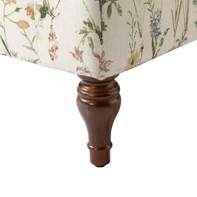 comfy Livingroom Armchair with Solid Wood Legs