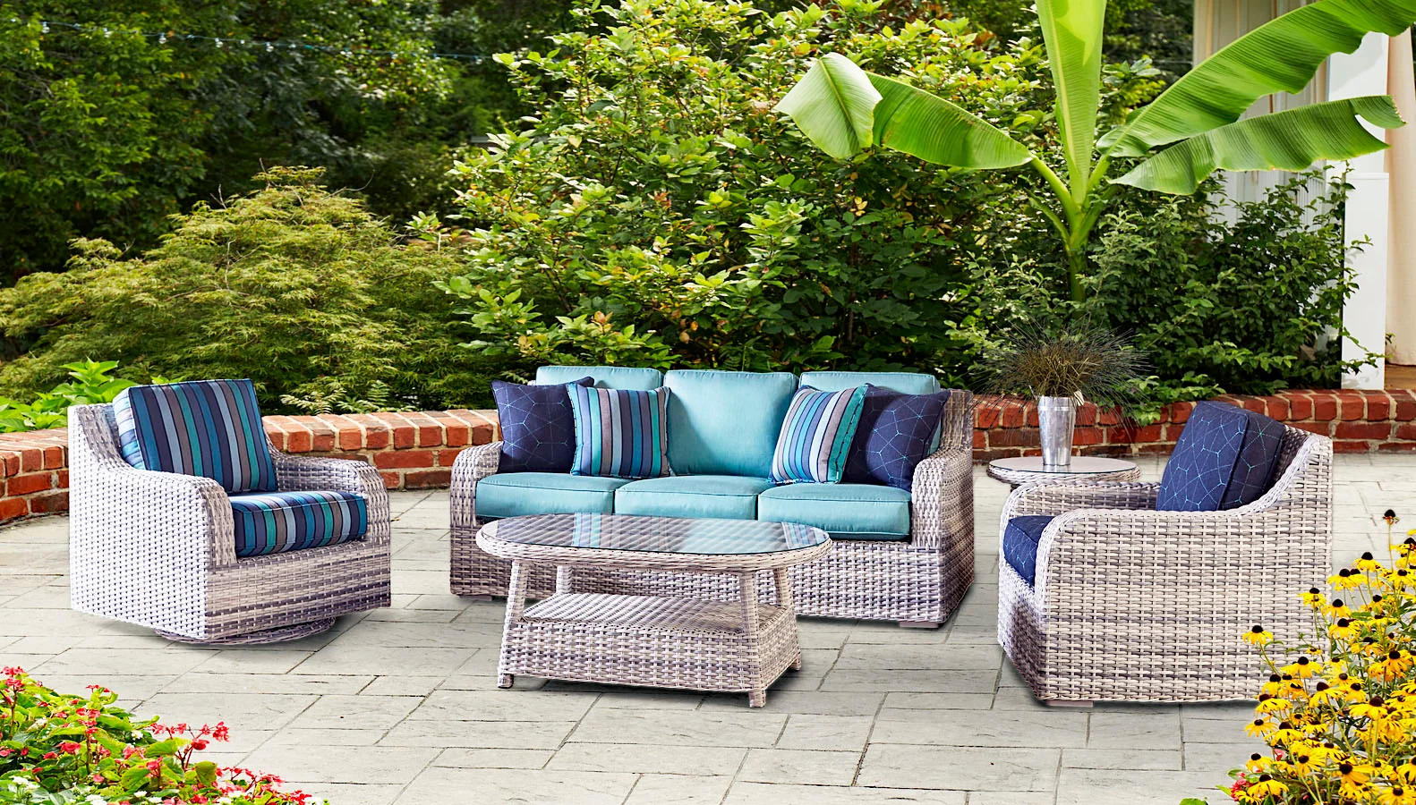 Outdoor Wicker Patio Sofa Ice Finish