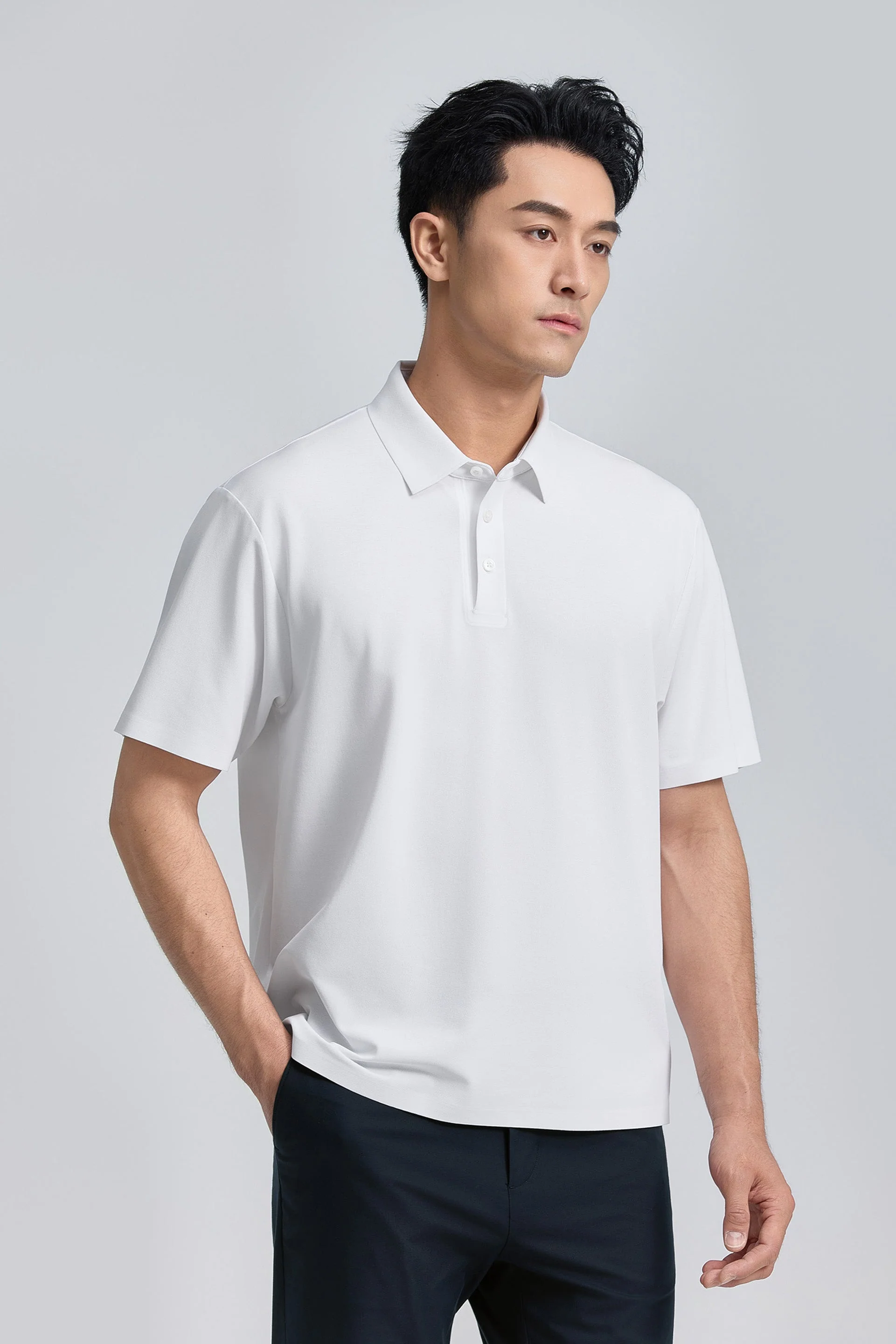 Sharp Pique Polo – White