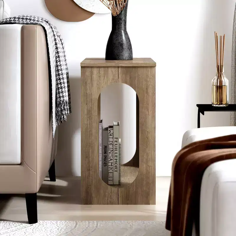 End Table - Knotty Oak