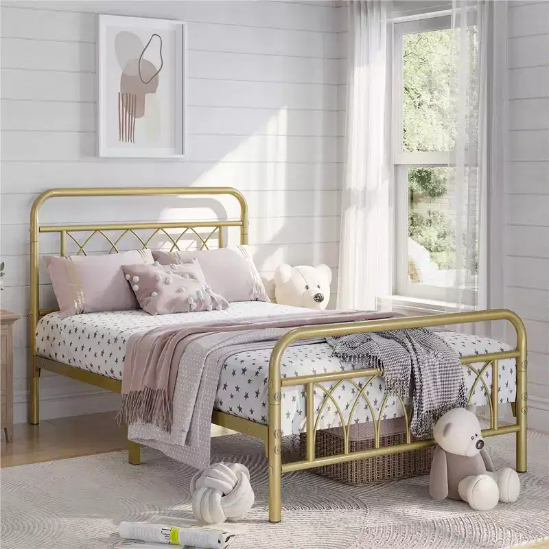 Yaheetech Metal Platform Bed Frame with Petal Accented Headboard and Footboard