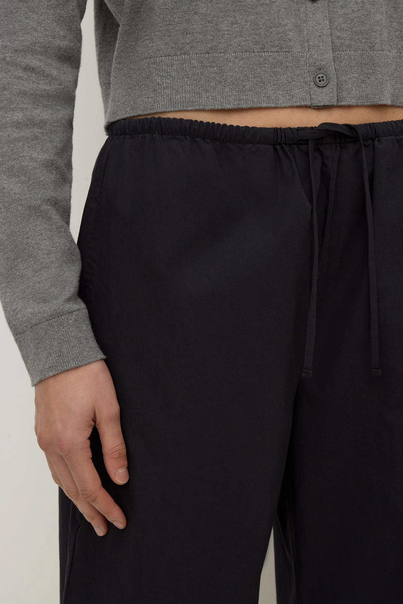 Black Cotton Barrel Leg Pant