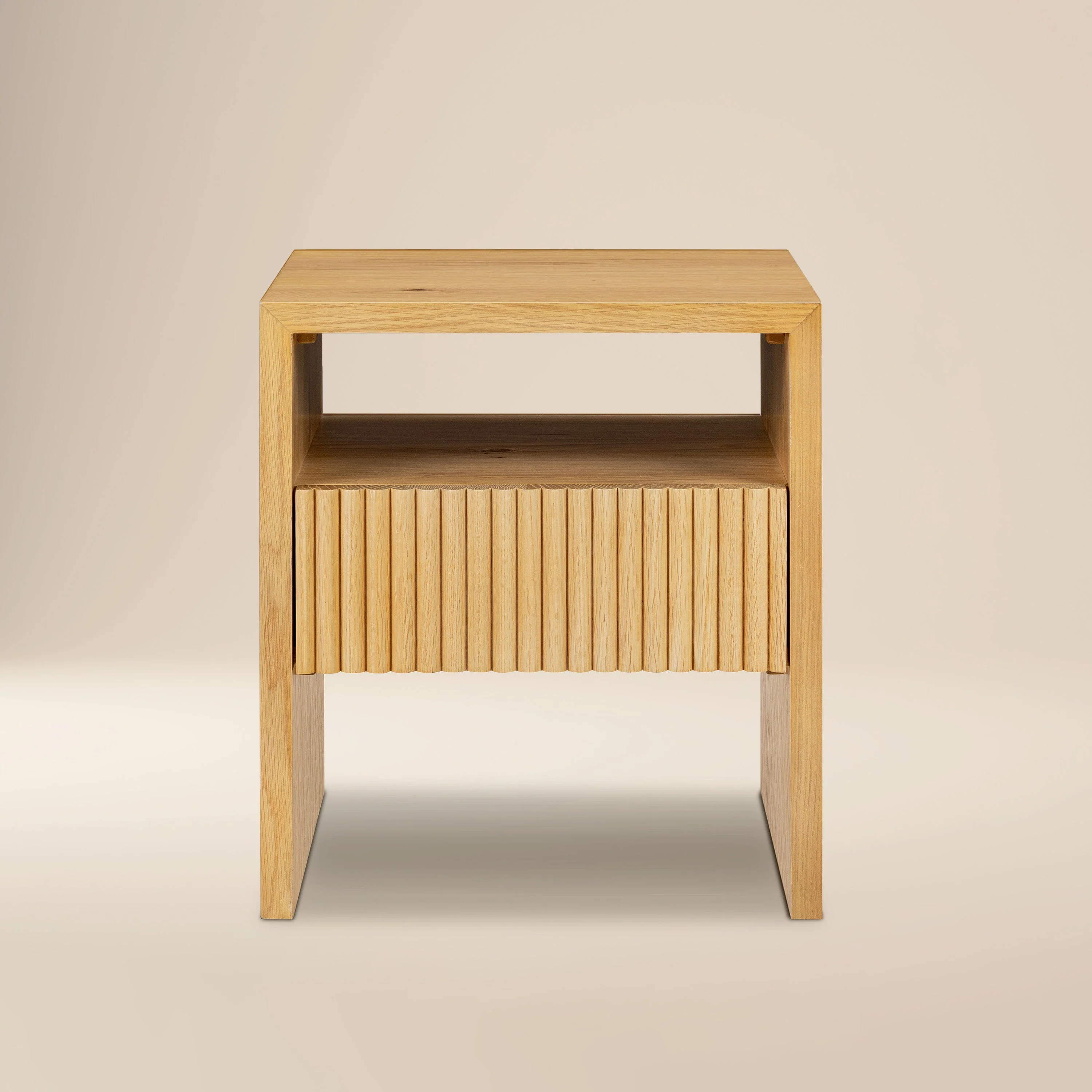 Modern Oak Oak Wood Nightstand with Solid Oak Frame for Bedroom
