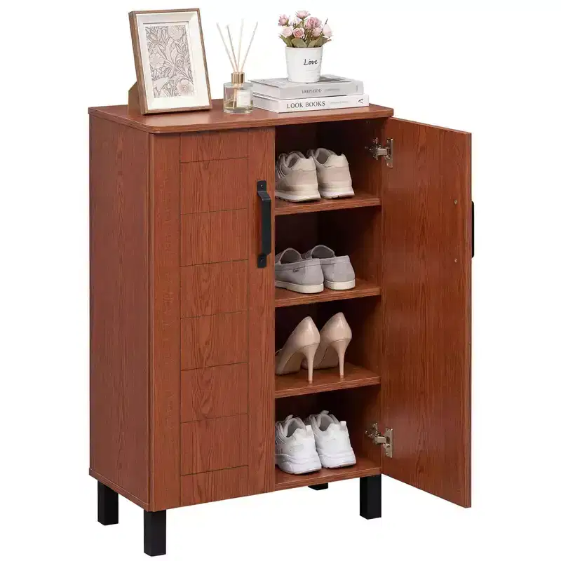 5-Tier Shoe Storage Cabinet with 2 Doors, Removable Shelves & Ventilation, Brown/Natural Oak