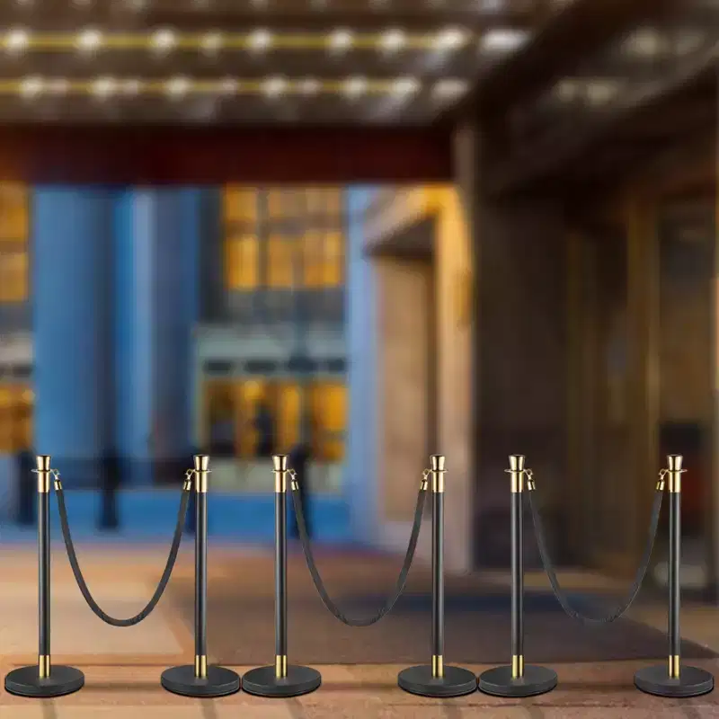 VEVOR Crowd Control Stanchion, Set of 6 Pieces Stanchion Set, Stanchion Set with 5 ft/1.5 m Black Velvet Rope, Black Crowd Control Barrier, Black