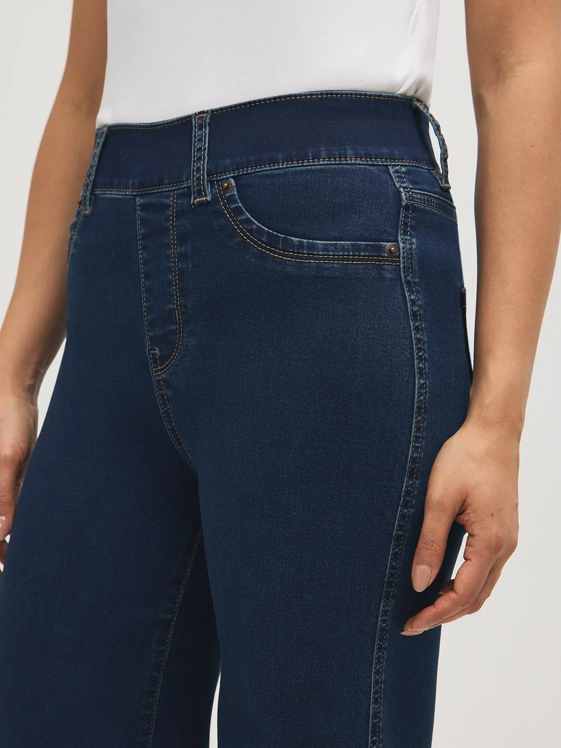 Cotton-Blend Wide-Leg Jeans