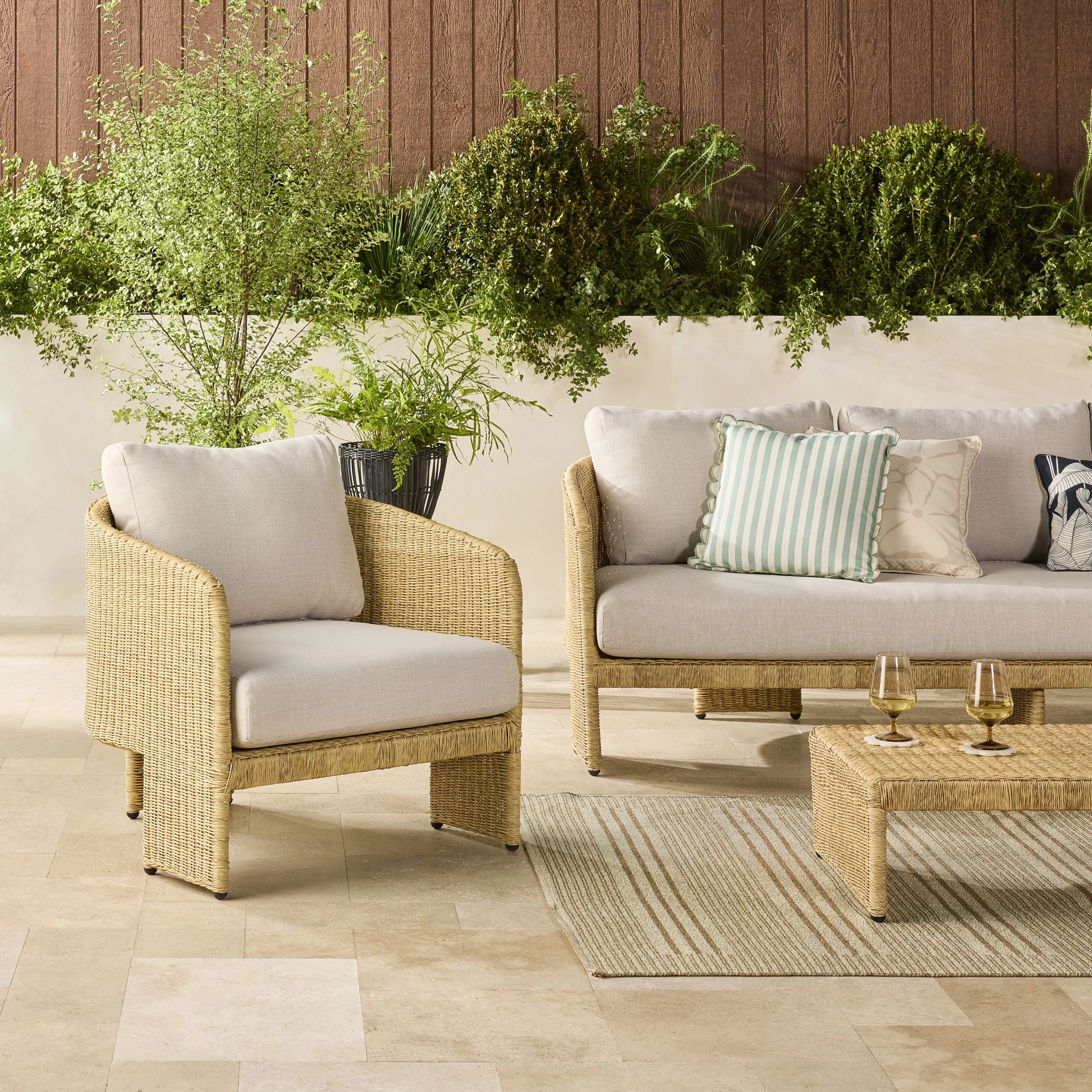 Synthetic Wicker Outdoor Armchair Natural Sand