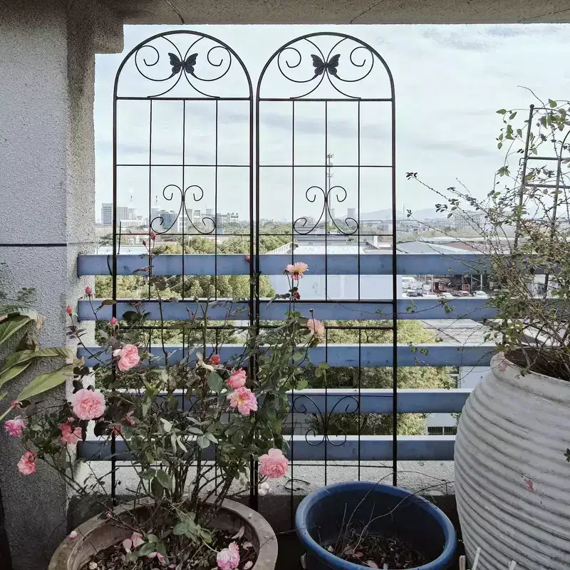 MAYEERTY 4 Pack Metal Garden Trellis 86.7 x 19.7 Inch Rustproof Climbing Plants Support Black Outdoor Flower