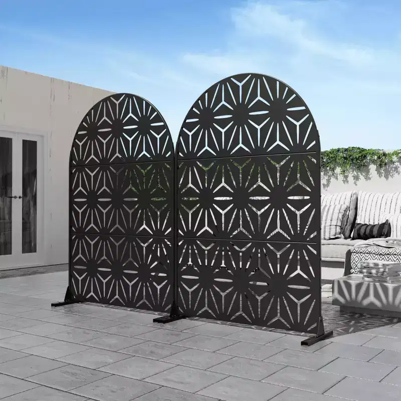 Star Shaped Black Arched Galvanized Steel Privacy Screen – Outdoor & Indoor Partition