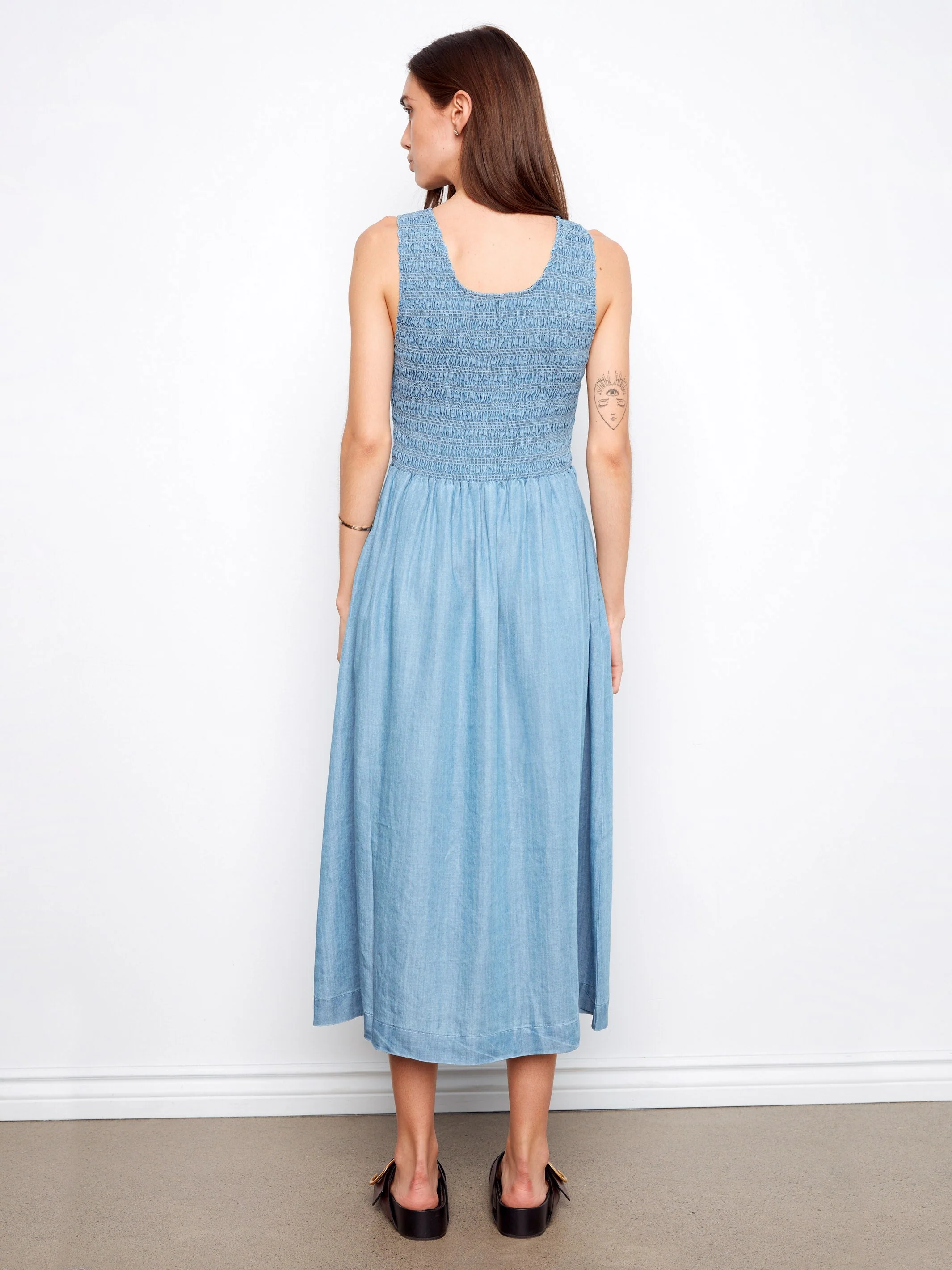 Soft Fabric Sleeveless Smocked Maxi Dress - Soft Blue
