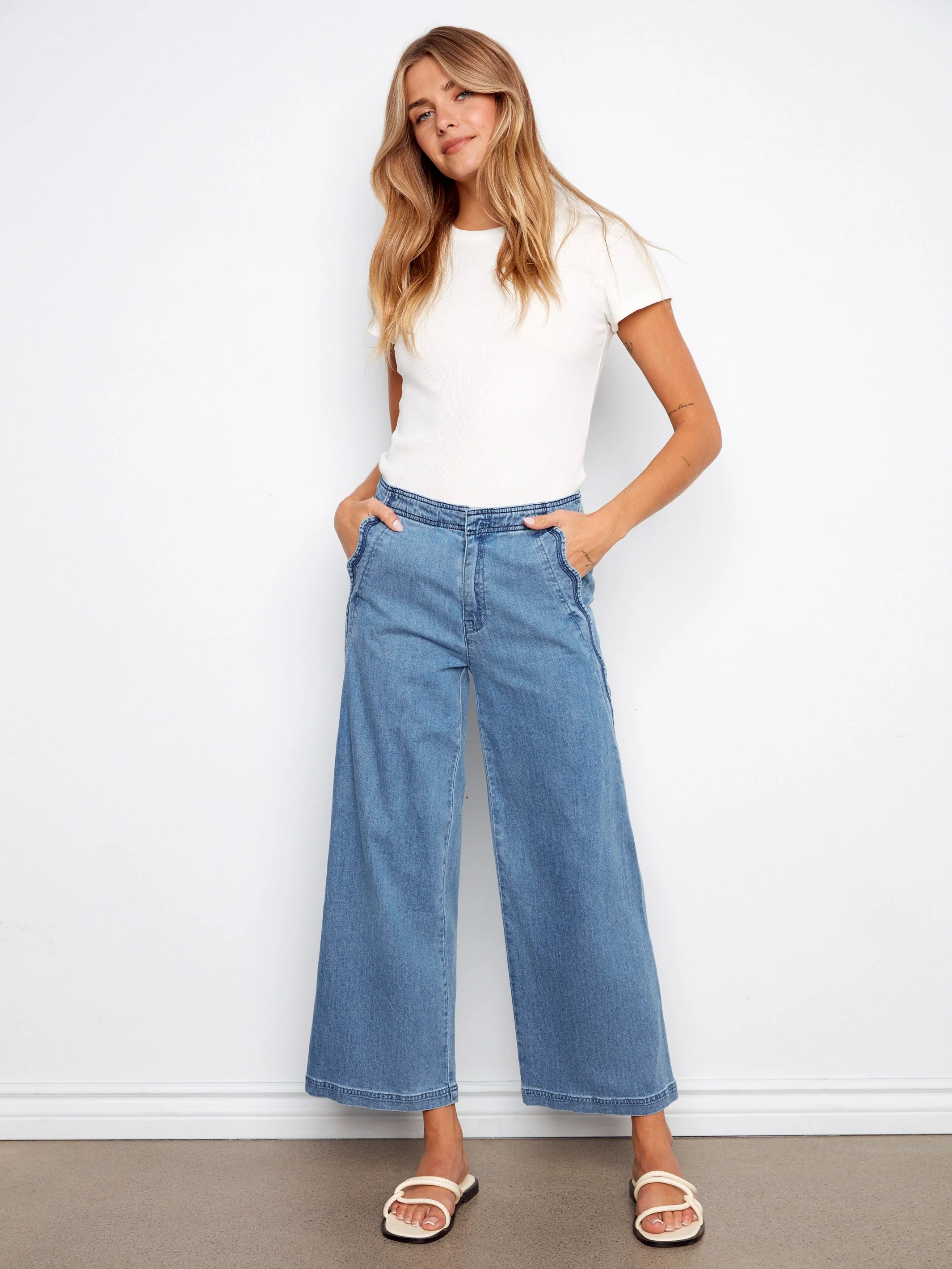 Wide Leg Jeans With Scalloped Edges - Soft Blue