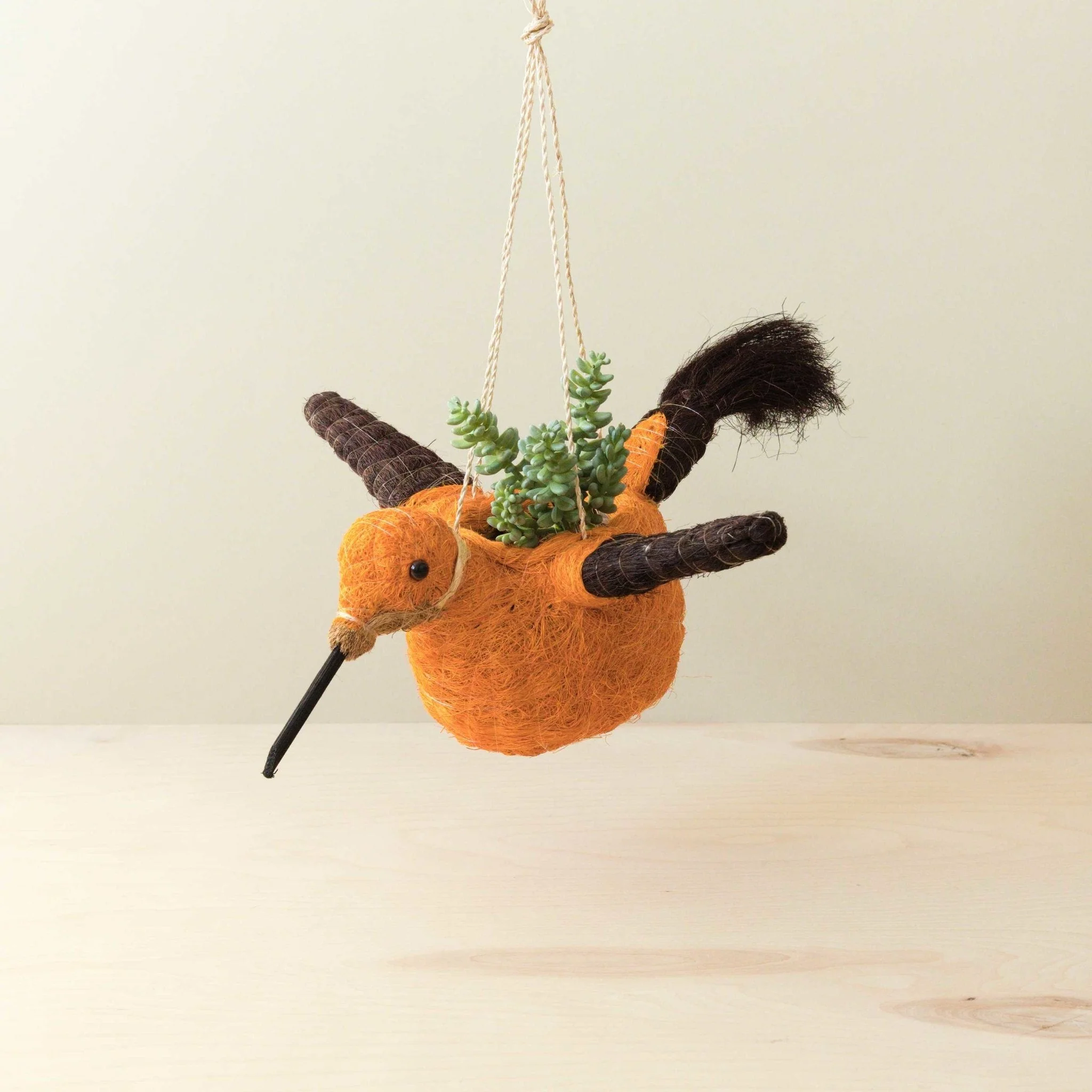 Hummingbird Planter - Coco Coir x Gilded Frond Clay + Textiles