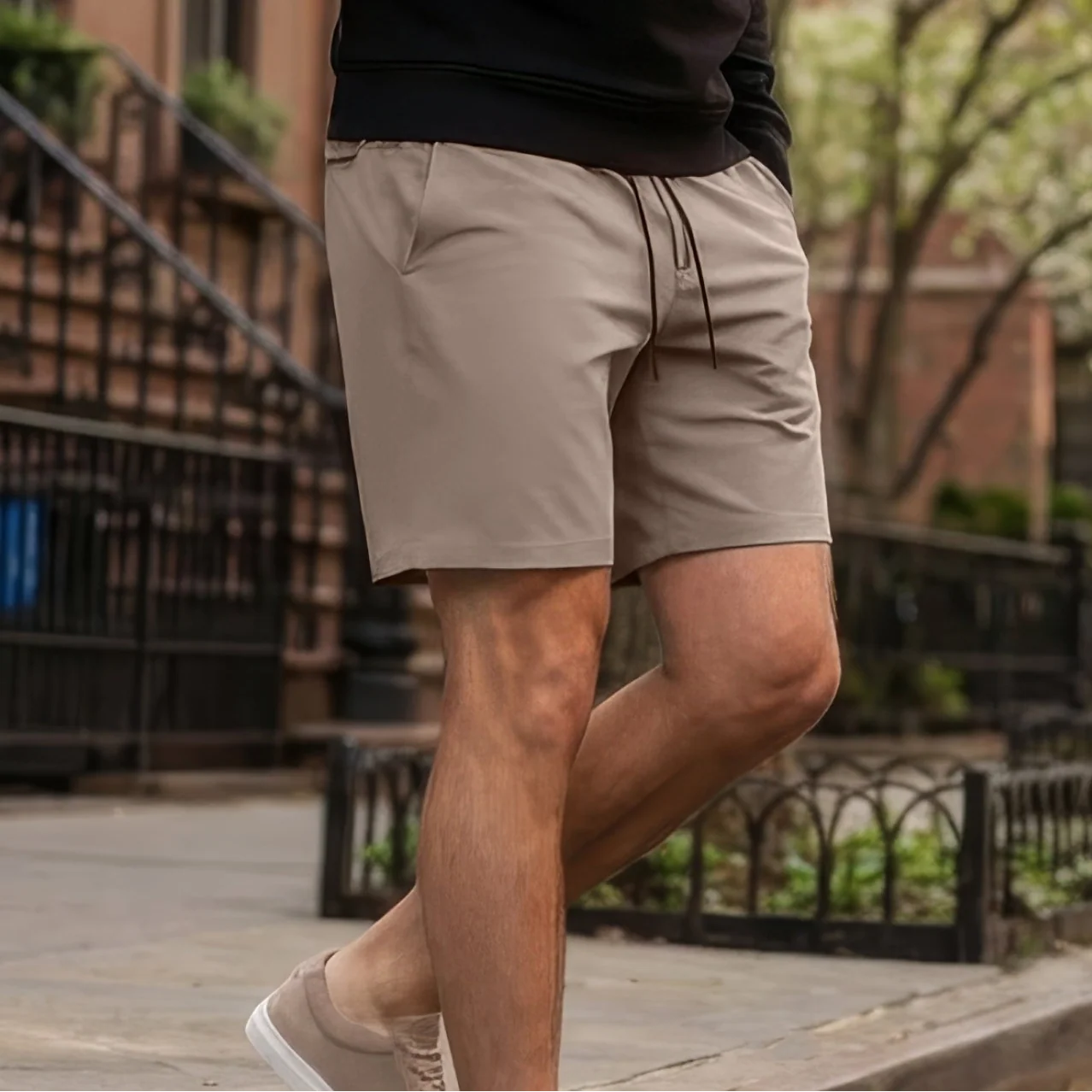 Short 8 -- Desert Taupe