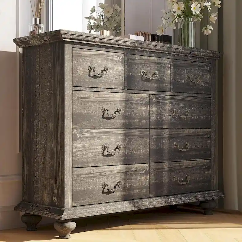 9-Drawer Dresser with Wooden Legs for Bedroom or Living Room