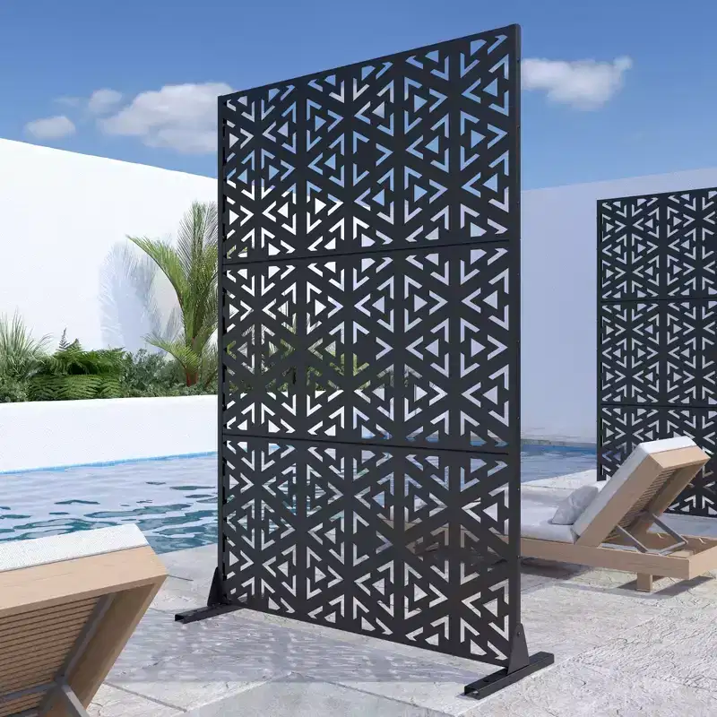 V-Shaped Triangle Pattern Black Galvanized Steel Screen | 183H x 120W x 4D cm