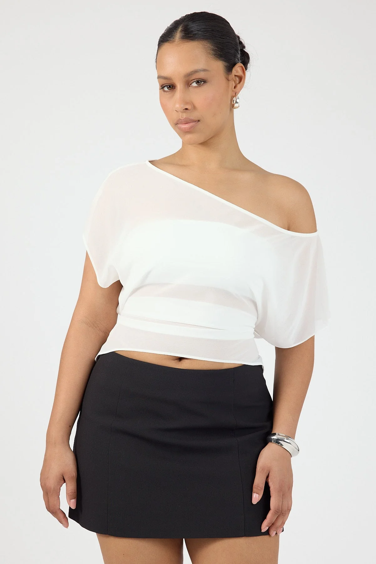 Suiting Mid Rise Skort Black