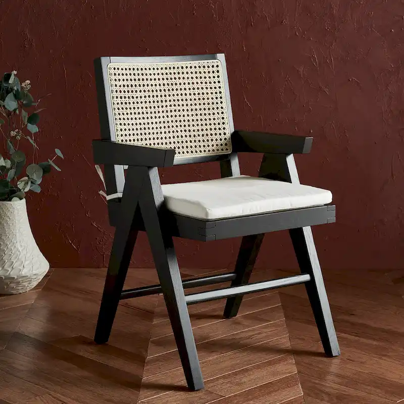 Rattan Arm Chair - 21Wx23Dx34H