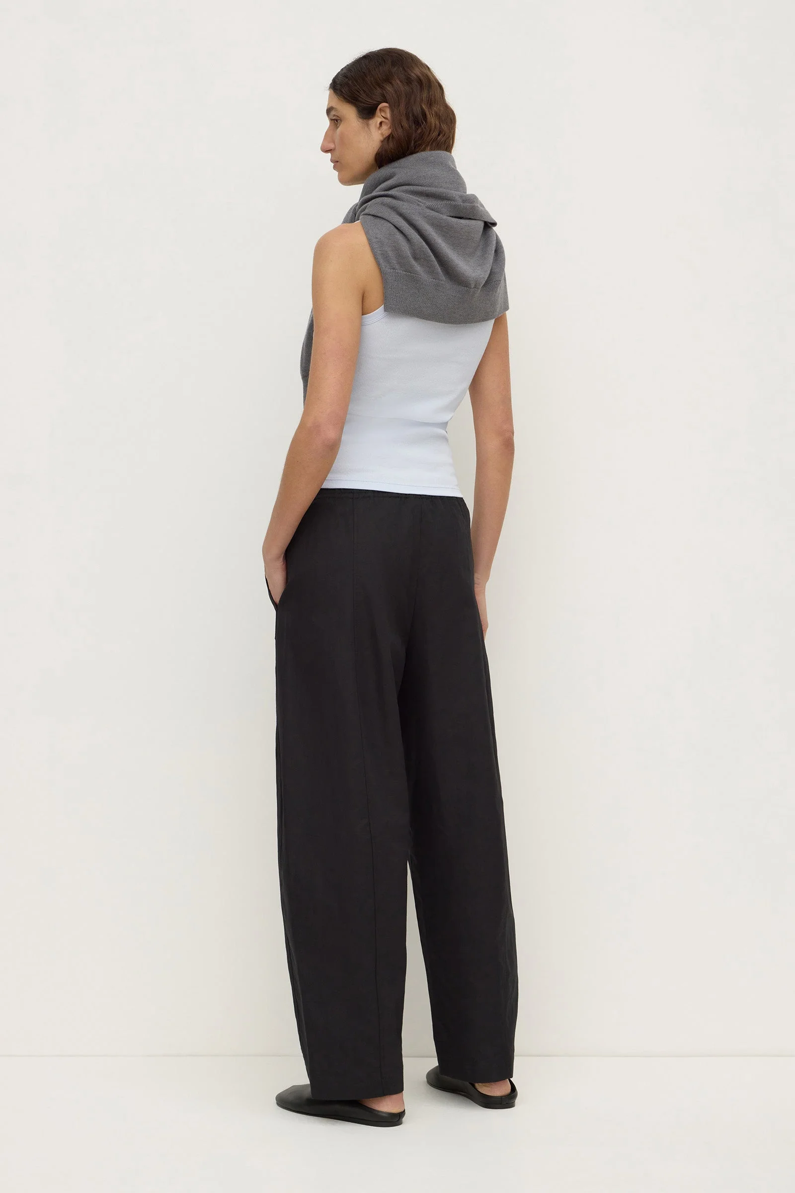 Cotton Linen Barrel Leg Pant