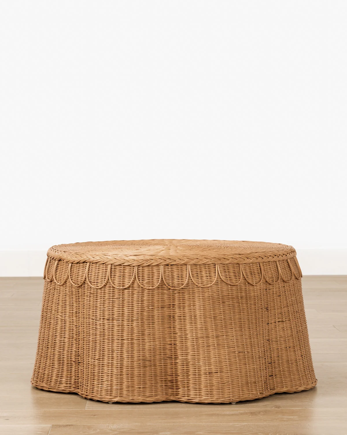 Bohemian Rattan Coffee Table with Scalloped Detail & Handwoven Texture for Living Room