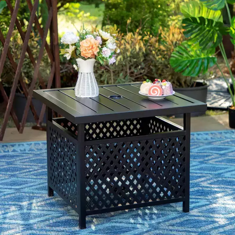 Patiodiningtables