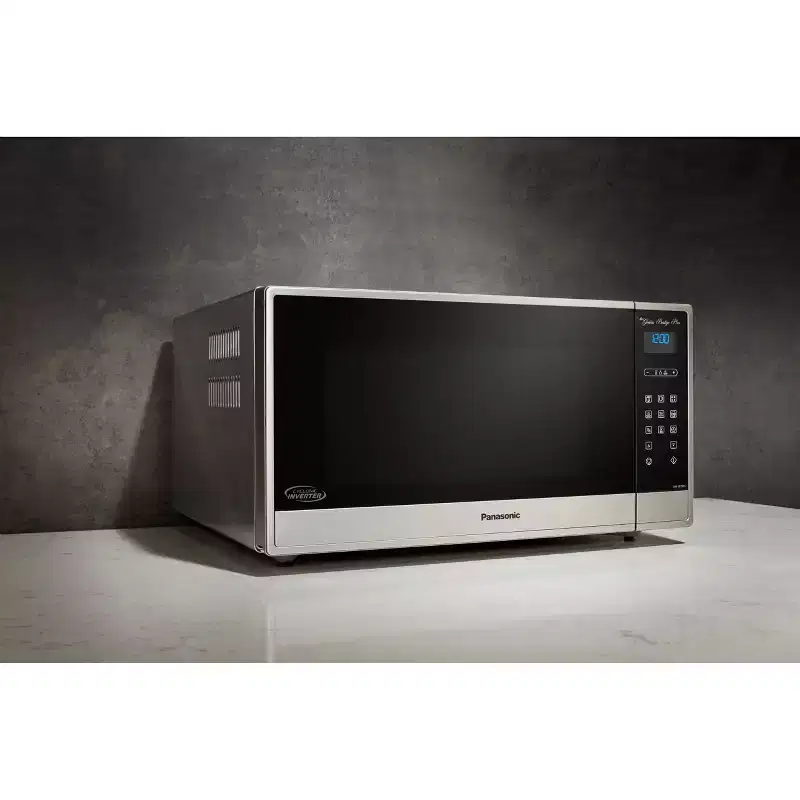 Panasonic 1.6 cu ft Cyclonic Inverter Microwave Oven - Silver - SE785S: Countertop, 1250W, Child Lock, 10 Power Levels