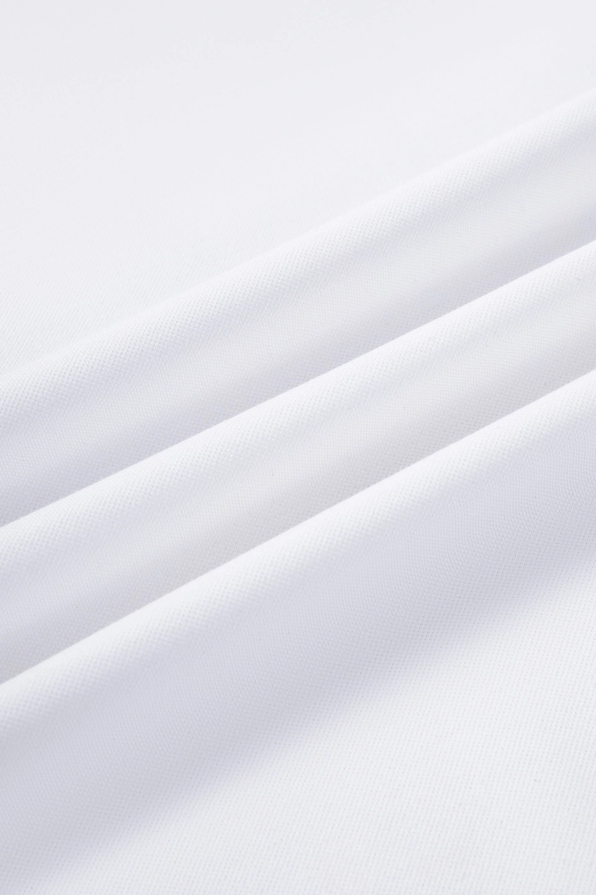 Sharp Pique Polo – White