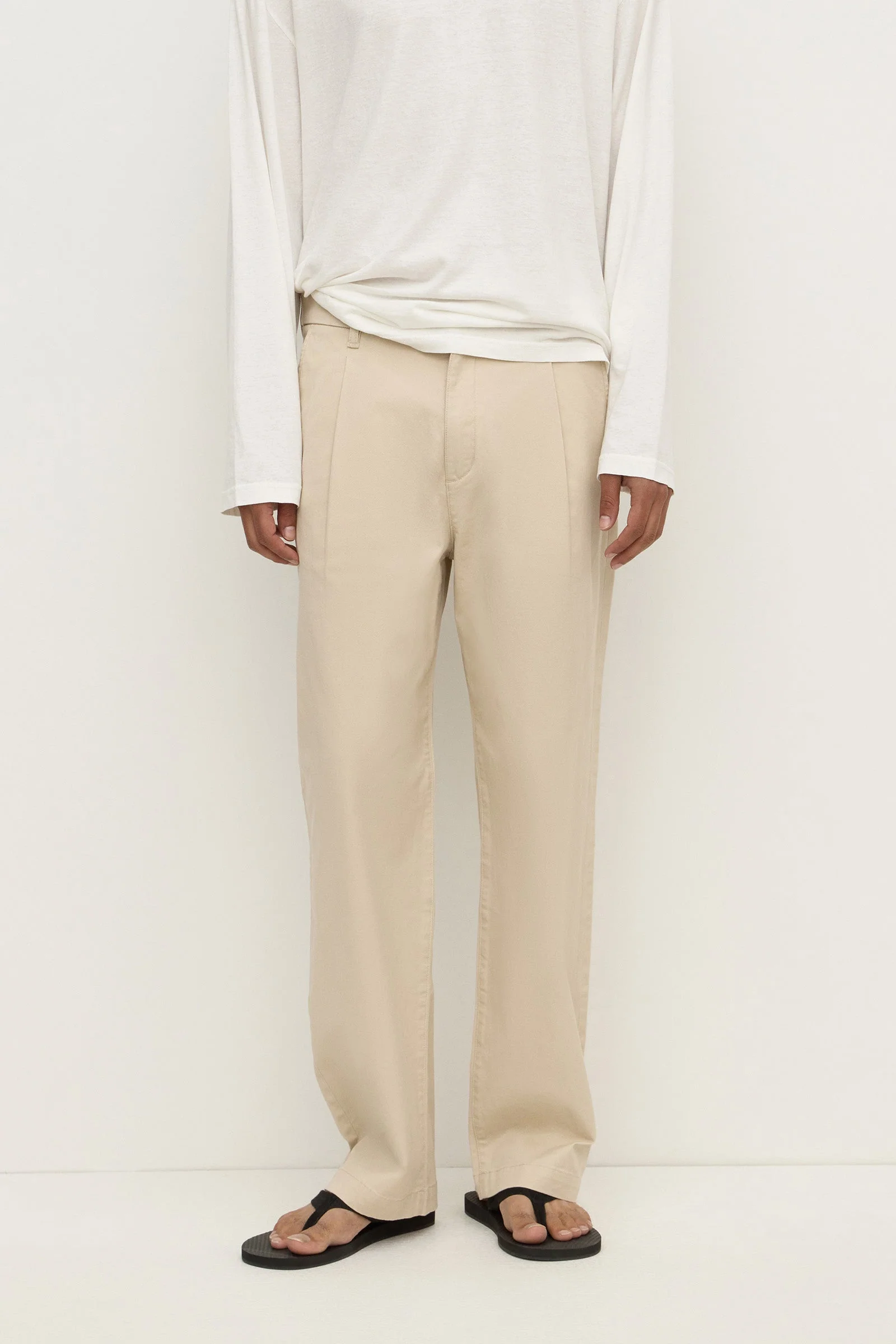 Pebble Pleated Cotton Chino