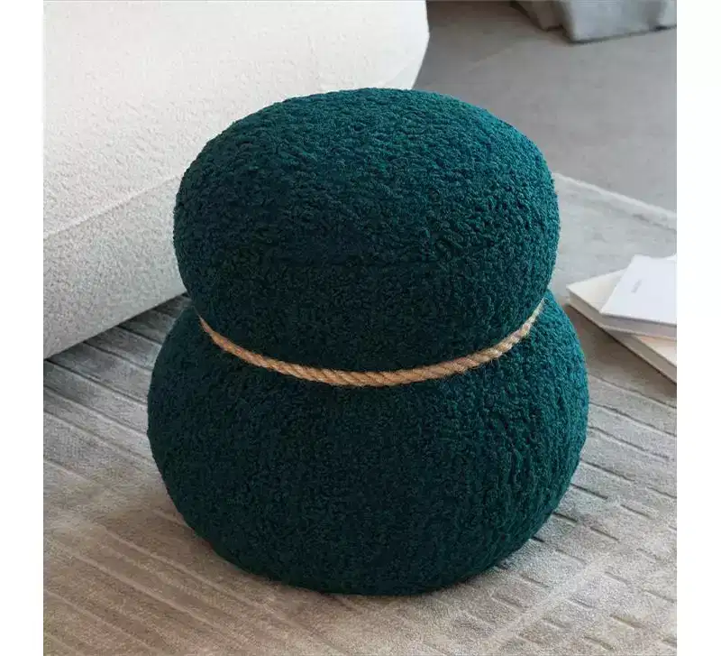 17.3'' Chic Snowman Stool, Cute Footrest Stool, Accent Ottoman for Living Room, Broadcloth Pleat Footstool with 150lbs Capacity