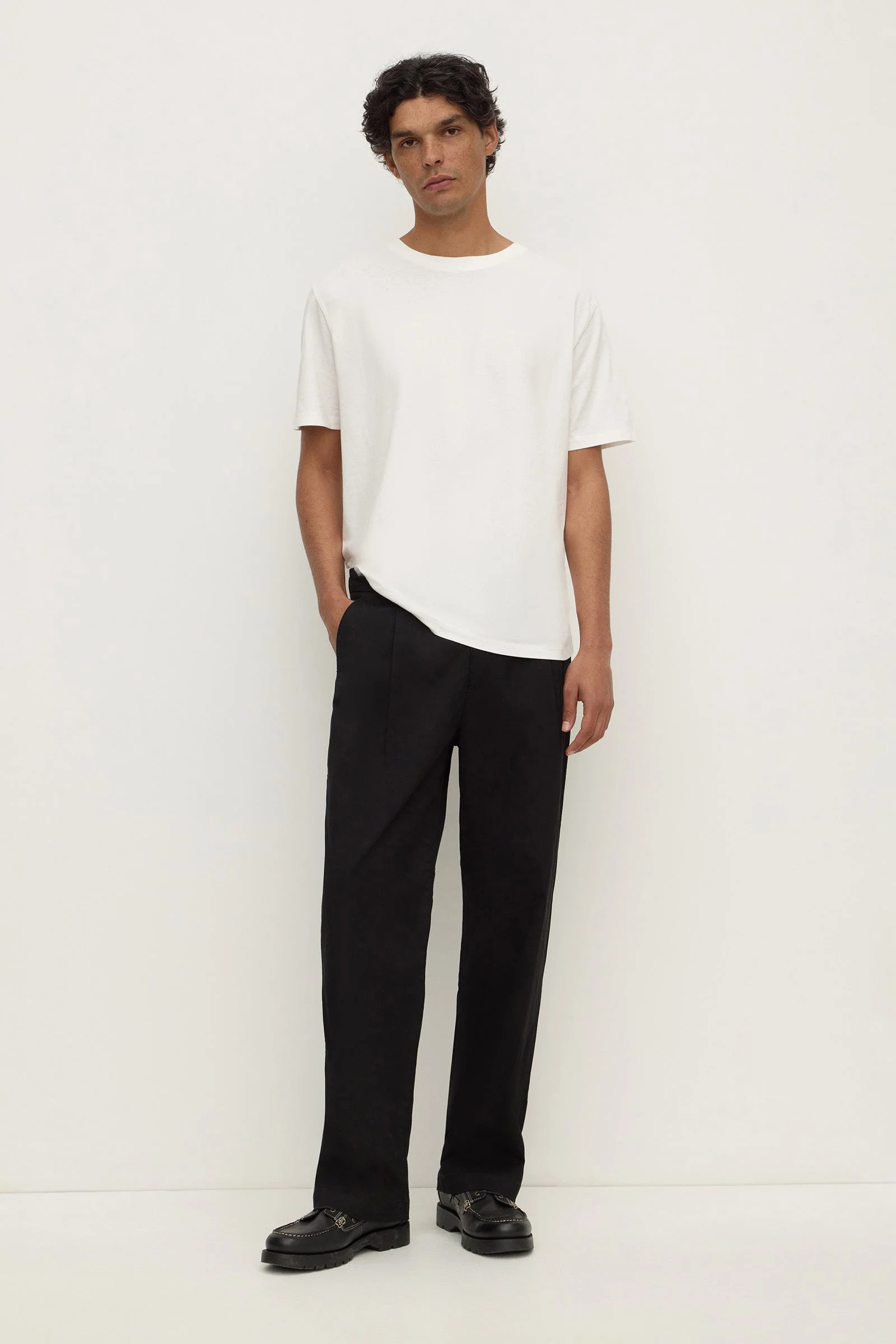 True Black Pleated Cotton Chino