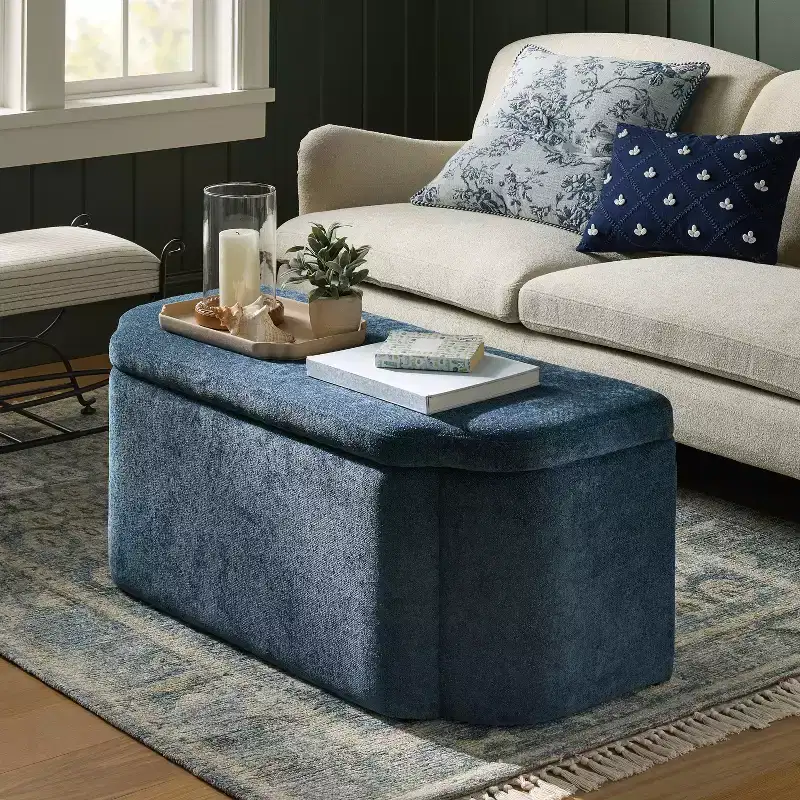 Vintage Inspired Ornate Storage Bench with Detailed Cutout Textured Velvet