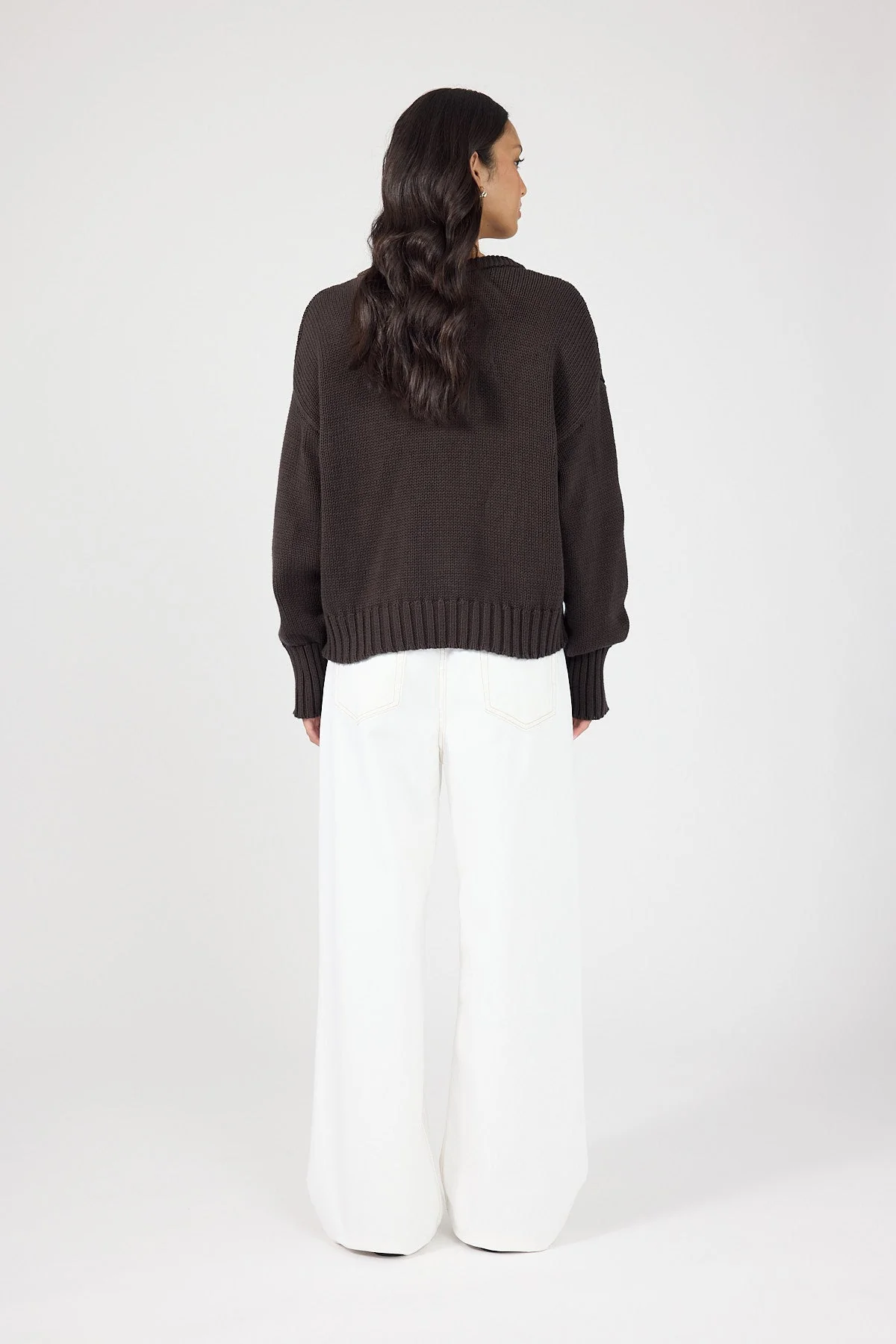 V-neck Knit Jumper Brown