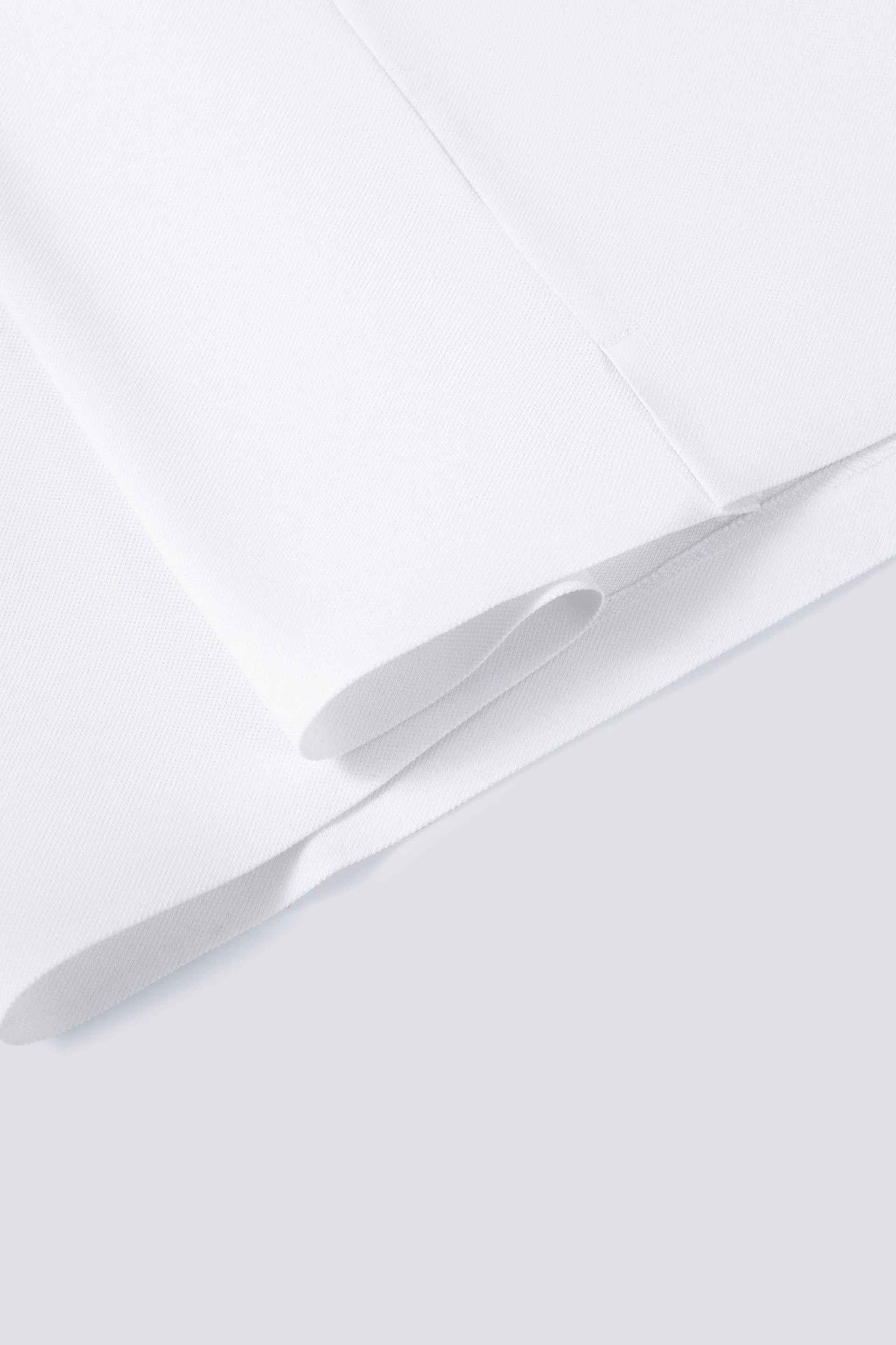 Sharp Pique Polo – White