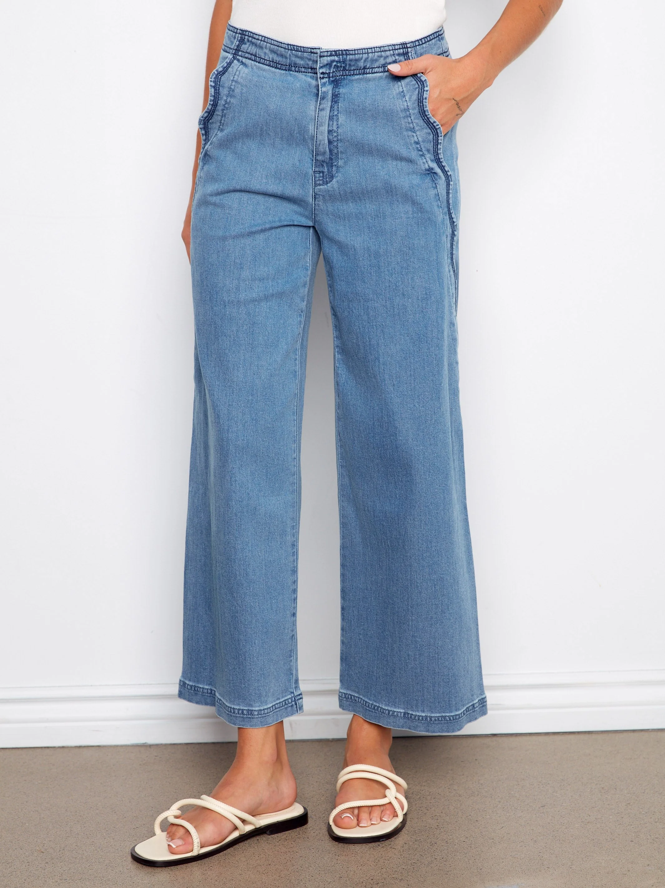 Wide Leg Jeans With Scalloped Edges - Soft Blue