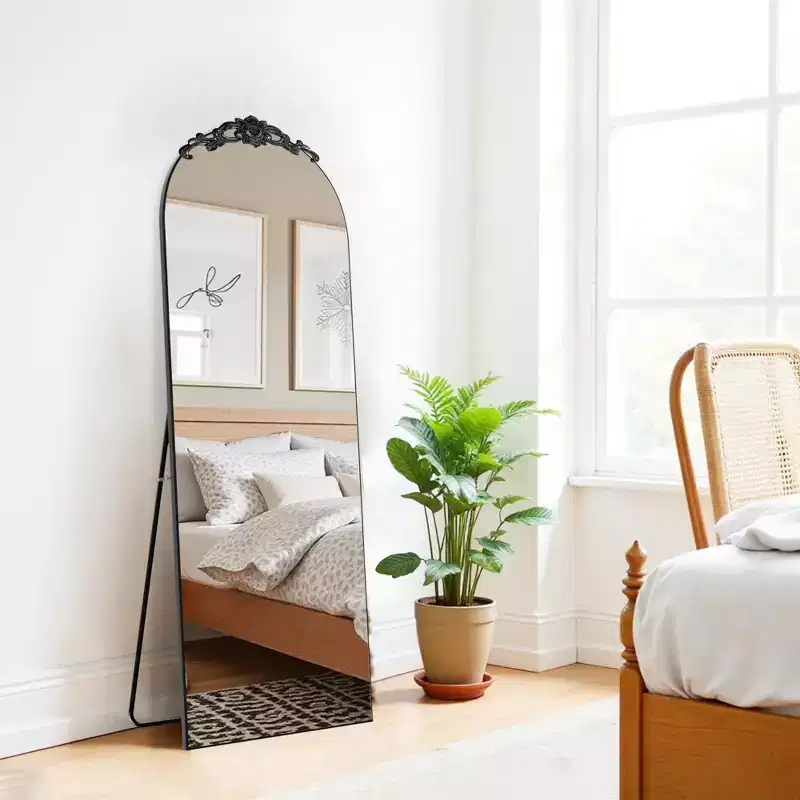 Arch-Top Full-Length Mirror: Classic Elegance, Wood Frame