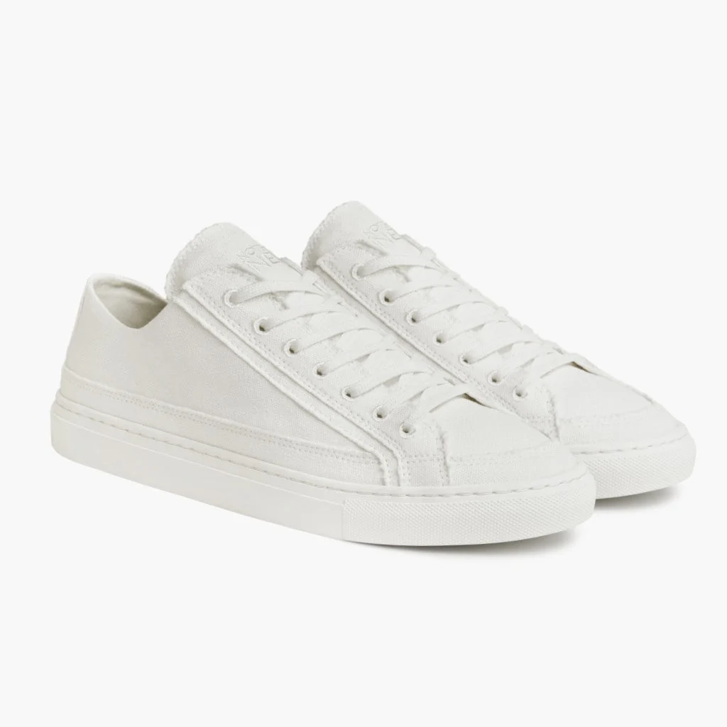 sneakers white