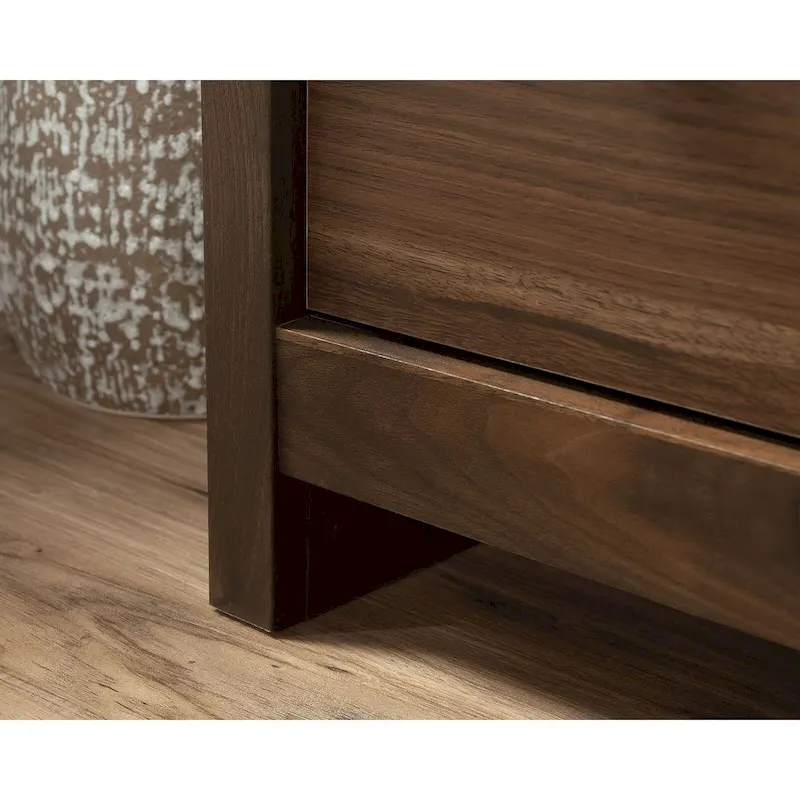River Ranch Dresser