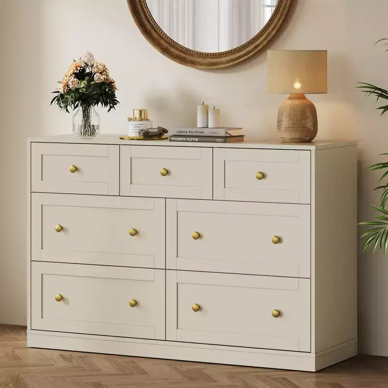 7-Drawer Dresser with Gold Knobs – 47