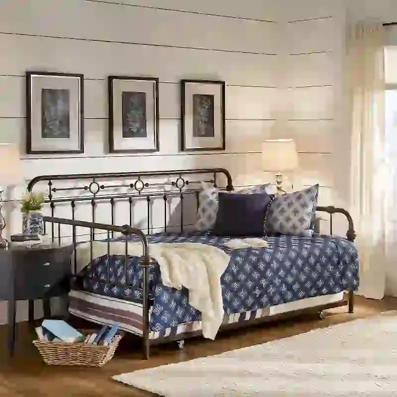Darren Bronze Metal Full Size Daybed