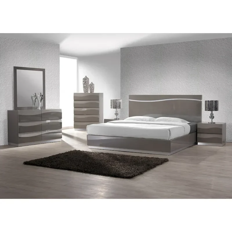 Somette 4-piece Devlin Grey Glossy King-size Bedroom Set