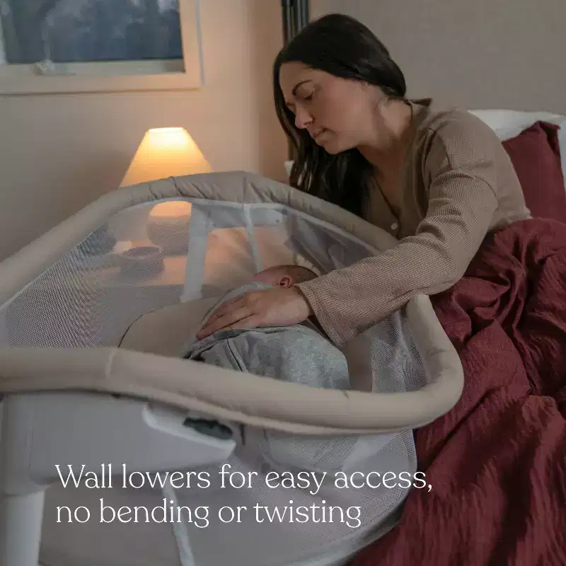 Bassinet Lite - White: Metal Frame, Bedside Sleeper, Includes Mattress/Pad, Maximum Weight Capacity 20 lbs