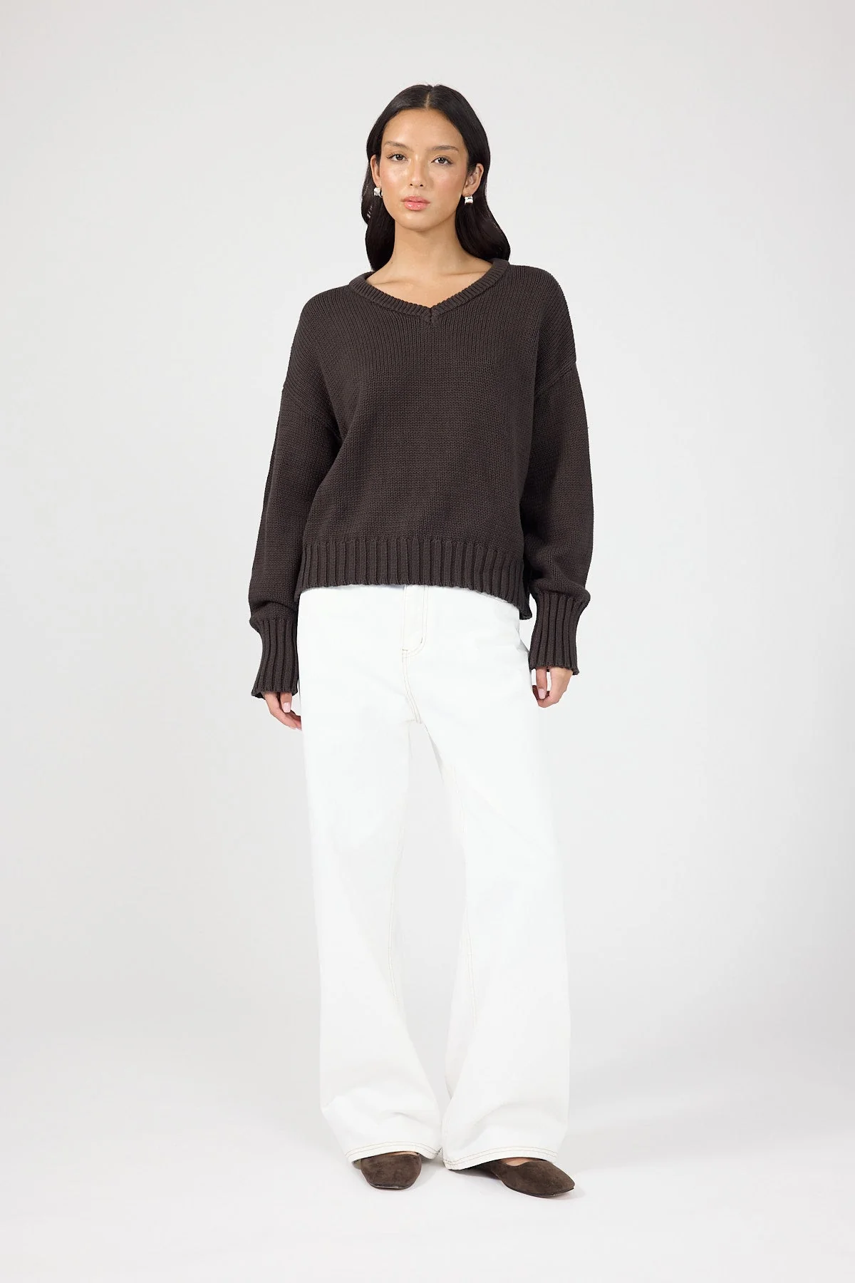 V-neck Knit Jumper Brown