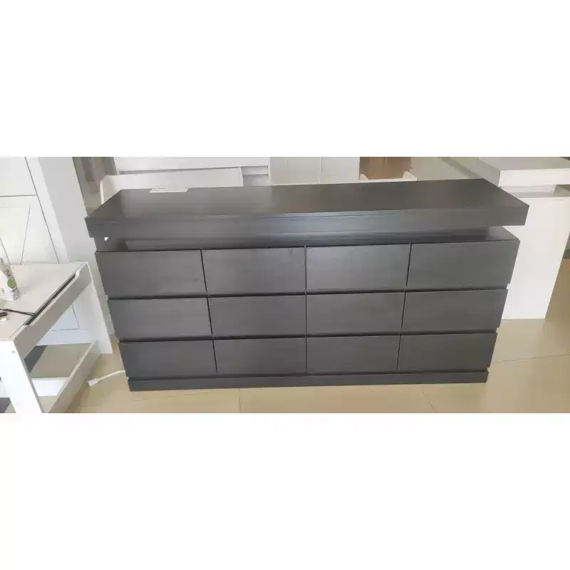 12 Dressers