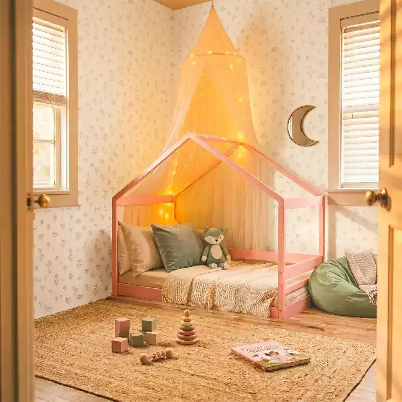 Little Seeds Trellis House Toddler Bed