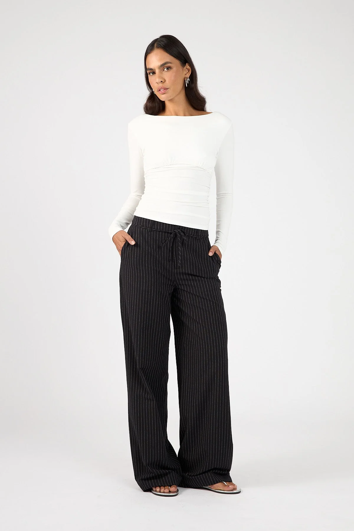 Mid Rise Pant Black