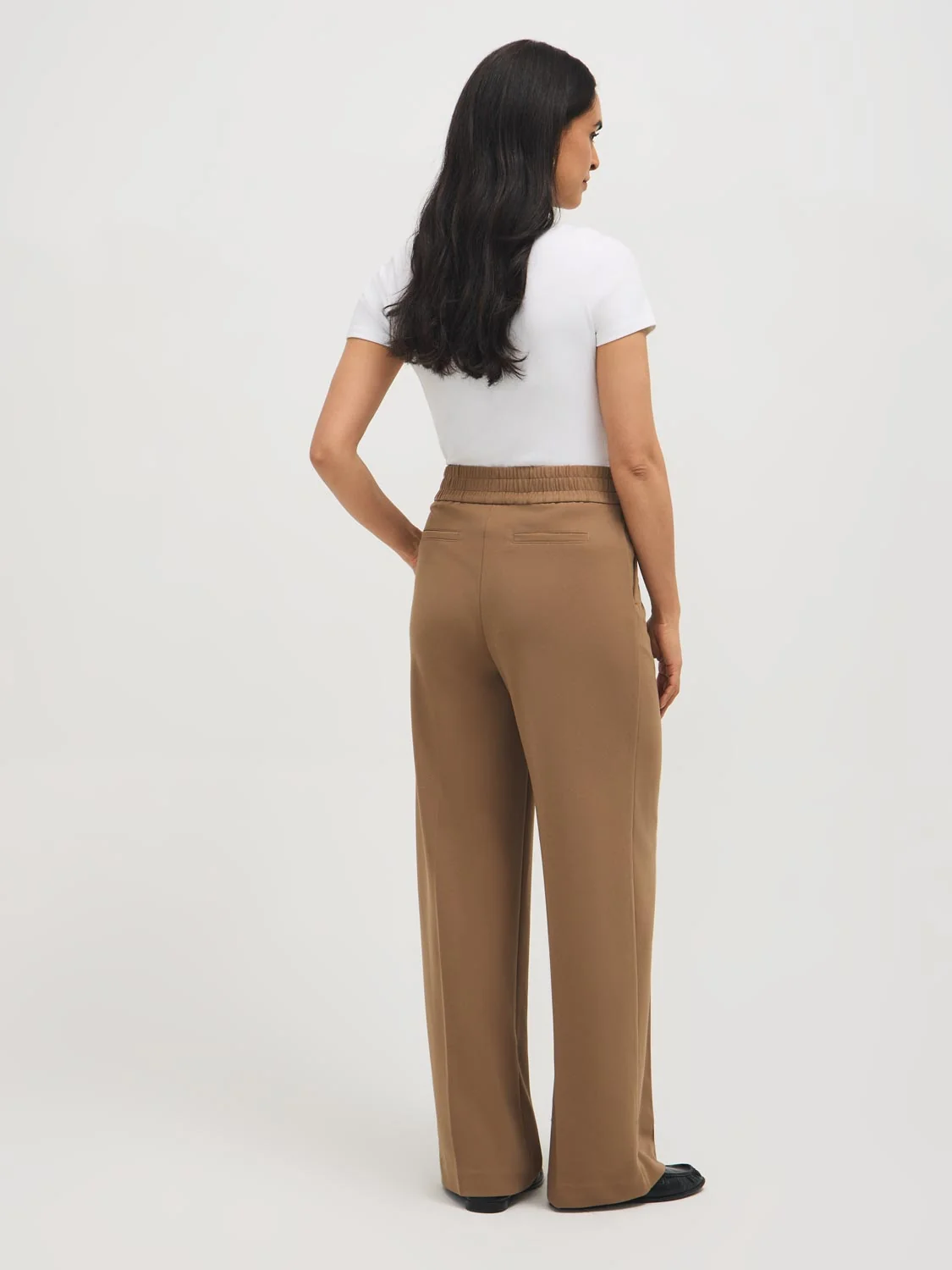 Pleated Wide-Leg Crepe Pants