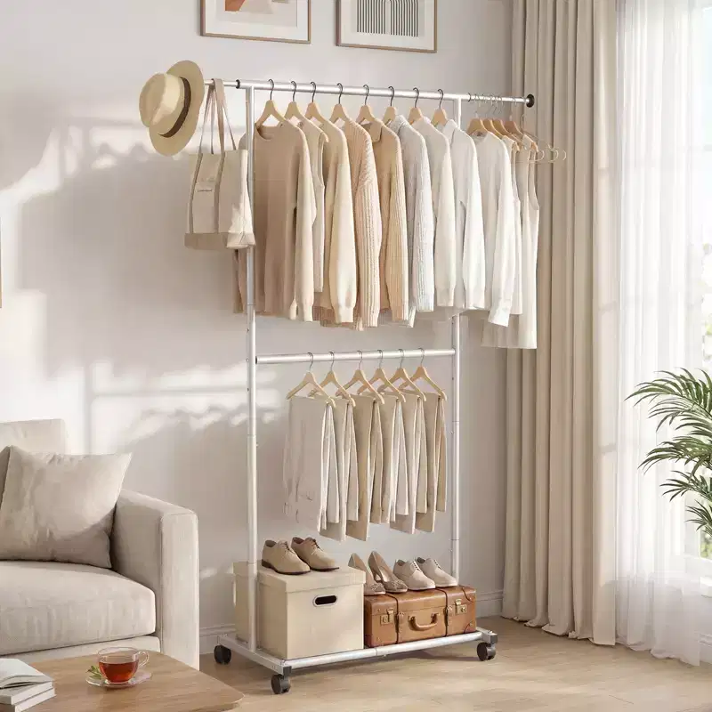 Metal Extendable Garment Rack with Casters, 75
